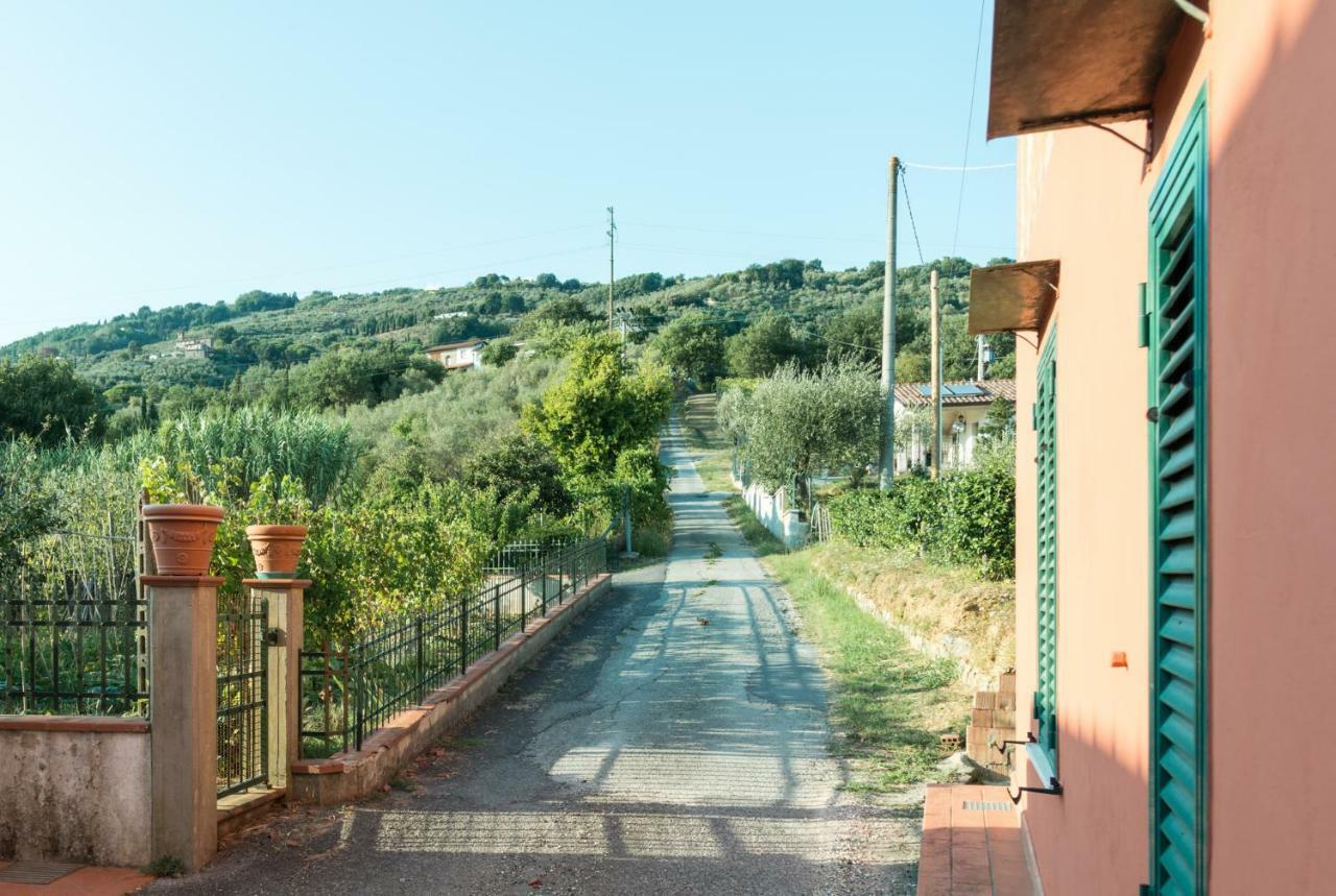 Fuga in Toscana Borgo a Buggiano Esterno foto