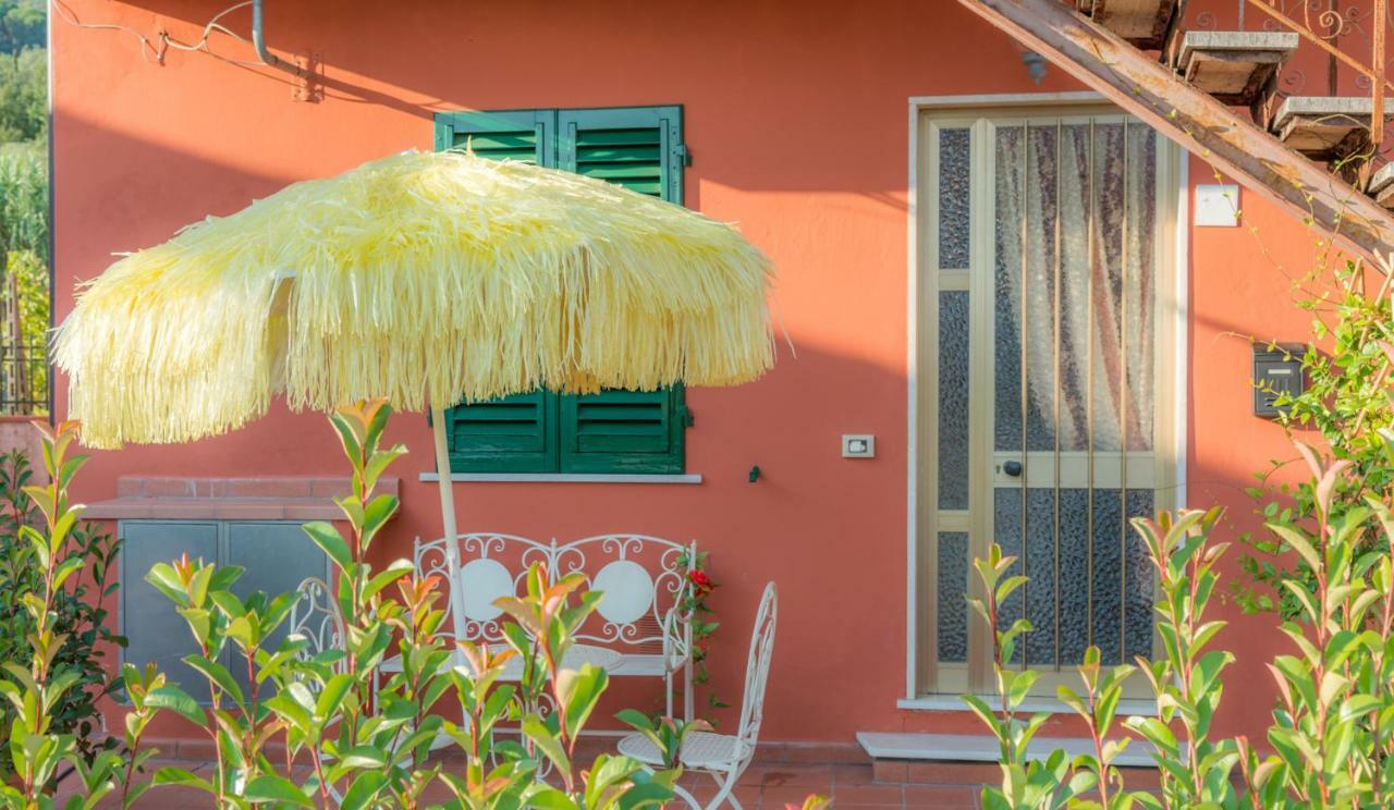 Fuga in Toscana Borgo a Buggiano Esterno foto